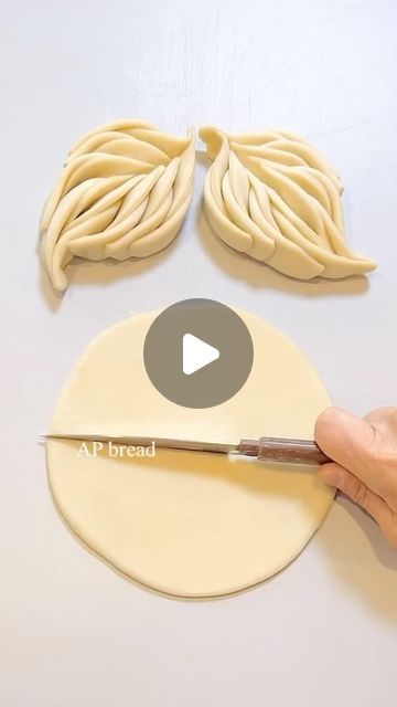 Pastry Art Design, Bread Decoration Ideas, Bread Shapes Ideas, Bread Shapes, Cookies Design, Short Bread, Bread Shaping, Bread Art, Pastry Art