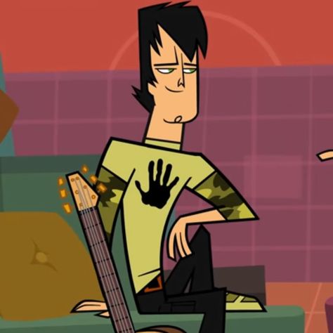 Trent Total Drama Island, Trent Total Drama Icon, Total Drama Trent, Trent Total Drama, Total Drama Island Characters, Tdi Characters, Tdi Pfps, Male Cartoon Characters, Animated Man