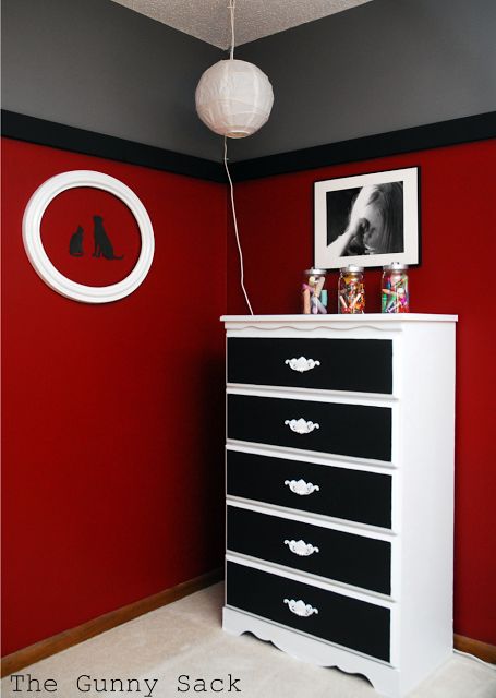 Red Bedroom Colors, Kids Bedroom Makeover, Bedroom Gray, Boys Bedroom Furniture, Bedroom Furniture Makeover, Red Wall, Bedroom Red, Bedroom Black, Red Rooms