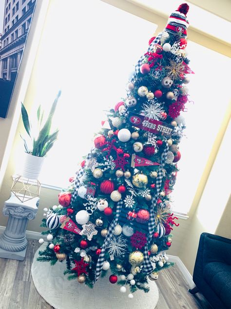 San Francisco 49er’s theme Christmas Tree. 49er Christmas Tree, 49er Christmas Tree Ideas, 49ers Christmas Tree Ideas, 49ers Christmas Tree, 49ers Christmas, Theme Christmas Tree, Christmas Tree Ideas, Christmas Tree Decor, Tree Decor