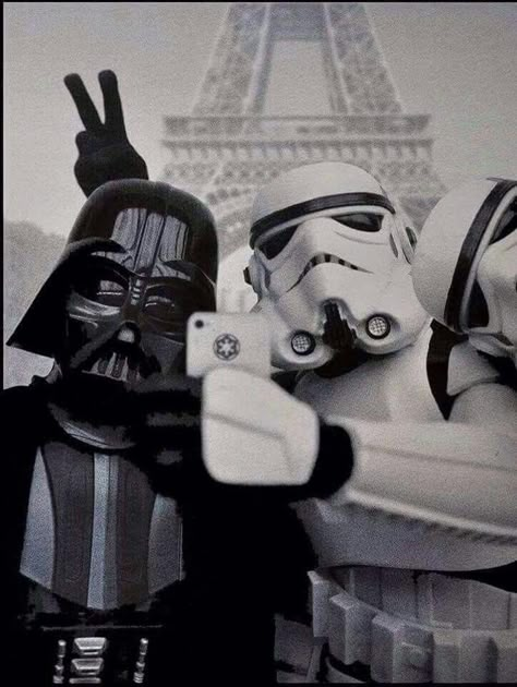 Star Wars selfie Darth Vader, Star Wars, France, White, Black