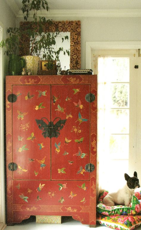 Emily Henson, Highland Park Los Angeles Moths In Closet, Asian Inspired Cabinet, Asian Screen Closet Door, Butterfly Interior Design Concept, Emily Henson, Butterfly Cottage, Highland Park Los Angeles, Chinoiserie Butterfly, Small Decorations