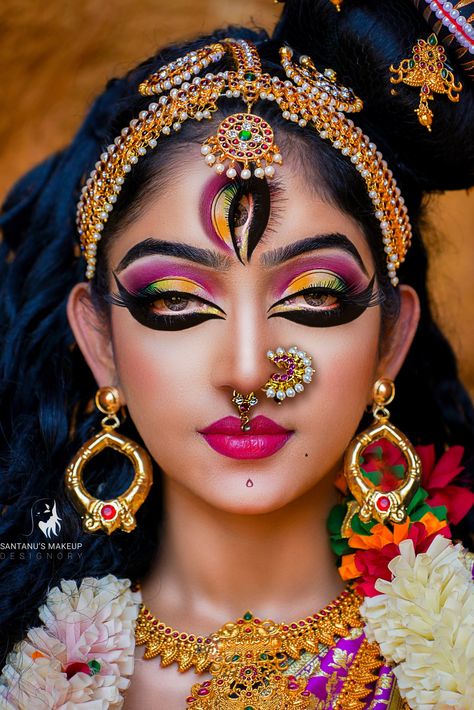 #Conceptual #Makeup #Hairstyle #Beauty #Goddess #Devine #Mythological #Durga #Adishakti Navaratri Devi Makeup, Agomoni Makeup Look, Durga Maa Makeup Look, Fantasy Makeup Goddesses, Durga Goddess Beautiful, Durga Makeup Look, Goddess Eyes, Conceptual Makeup, Goddess Makeup Look