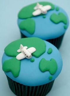 Airport Party, Airplane Cupcakes, Backing Ideas, Farewell Cake, Travel Cake, Creative Cupcakes, Birthday Travel, Love Cupcakes, Travel Theme