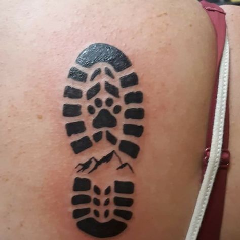 Hiking Boot Tattoos For Women, Hiking Boot Tattoo, Neat Tattoos, Patchwork Ideas, Hiking Tattoo, Paw Tattoo, Trail Hiking, Cross Tattoo, Hiking Boot