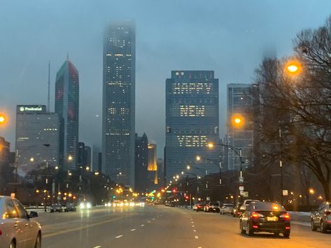 city chicago happy new year aesthetic urban downtown night sunset winter christmas buildings skyscraper illinois architecture Chicago City Aesthetic Winter, Winter Aesthetic Chicago, January Manifestation, Chicago Christmas Aesthetic, Chicago Winter Aesthetic, Uic Chicago, Illinois Aesthetic, Chicago In The Winter, Happy New Year Aesthetic