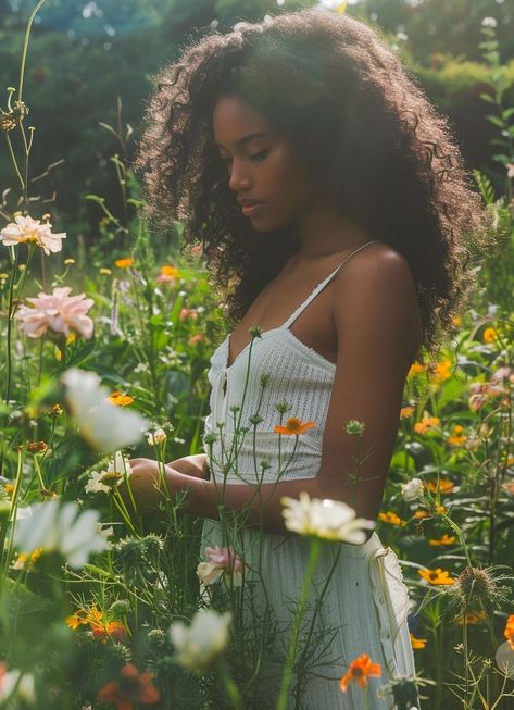 Girly Nature Aesthetic, Big Women Photoshoot Ideas, Natural Woman Photoshoot, Ethereal Photoshoot Black Woman, Earthy Photoshoot, Garden Photo Shoot, Botanical Garden Photo Shoot, Black Picnic, Earthy Aesthetic