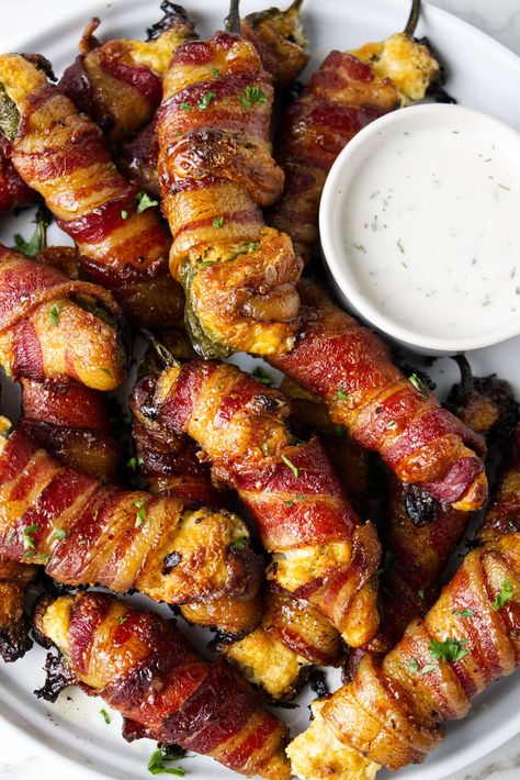 Bacon Cheddar Jalapeno Poppers, Bacon Wrapped Jalapeños, Bacon Wrapped Jalepeno Recipes, Bbq Jalapeno Bacon Wrapped, Jalepeno Poppers Bacon Wrapped, Bacon Stuffed Peppers, Jalapeño Poppers With Bacon, Best Jalapeno Poppers Bacon Wrapped, Traeger Jalapeno Poppers