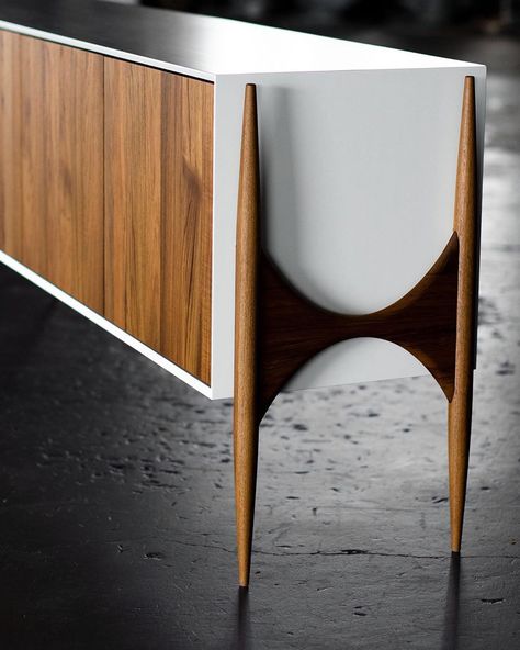 Teak Credenza, Edward Wormley, Furniture Details Design, Study Furniture, Hold Fast, Unique Furniture Pieces, Modern Credenza, Sideboard Cabinet, Closet Design