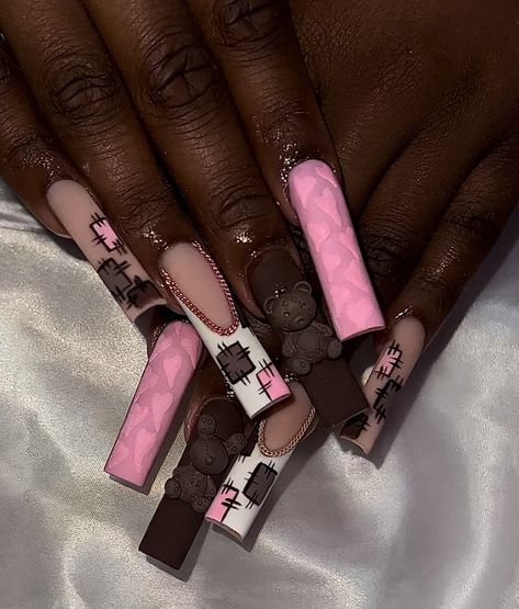 Ready for the Fall & Halloween MATTE sets pleaseeee😍😍🔥👻🤎 Long Square Acrylic Nails Fall, Acrylic Nails Fall Colors, Square Acrylic Nails Fall, Fall Themed Nails Acrylic, Themed Nails Acrylic, Baddie Fall Nails, Pink Fall Nails, Fall Themed Nails, Nails Fall Colors