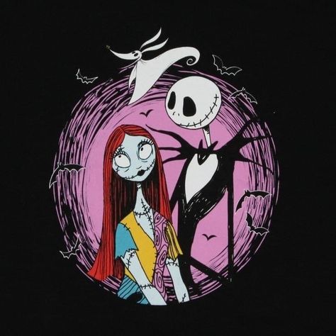 Nightmare Before Christmas Girl, Sally Shirt, Nightmare Before Christmas Pictures, Jack Skellington Santa, Jack Y Sally, Jack Skellington And Sally, Halloween 1st Birthdays, Nightmare Before Christmas Drawings, Nightmare Before Christmas Wallpaper