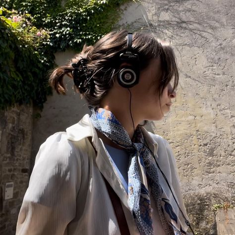 Koss Headphones Outfit, Koss Porta Pro Outfit, Koss Porta Pro Aesthetic, Koss Porta Pro Headphones, Koss Porta Pro, Koss Headphones, Headphones Outfit, Headphone Outfit, Aesthetic Headphones