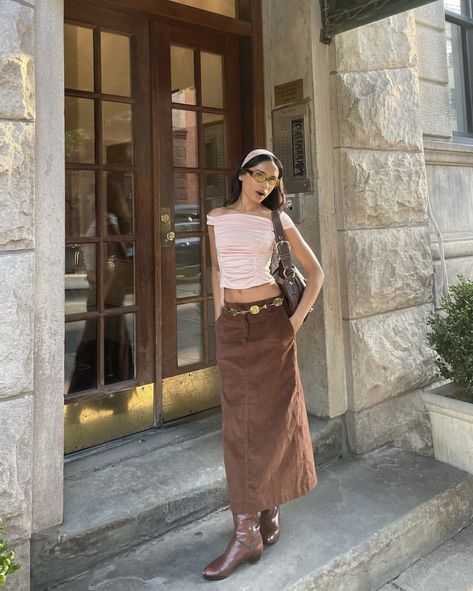 shayanarex Brown Long Skirt Outfit, 2023 Goodbye, Brown Long Skirt, Brown Skirt Outfit, Long Skirt Outfit, Goodbye Summer, Model Looks, Daily Outfit Inspiration, Brown Skirts