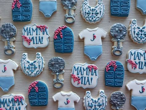 "Mama Mia, here we go again!" These are definetly at the top of our favorite list on sets we've done! Gotta love some Mama Mia!!!! Mama Mia Baby Shower Ideas, Mama Mia Cookies, Mamma Mia Cookies, Mama Mia Baby Shower Theme, Mamma Mia Baby Shower Theme, Mama Mia Theme, Italian Baby Showers, Mama Mia Party, Birthday For Mom