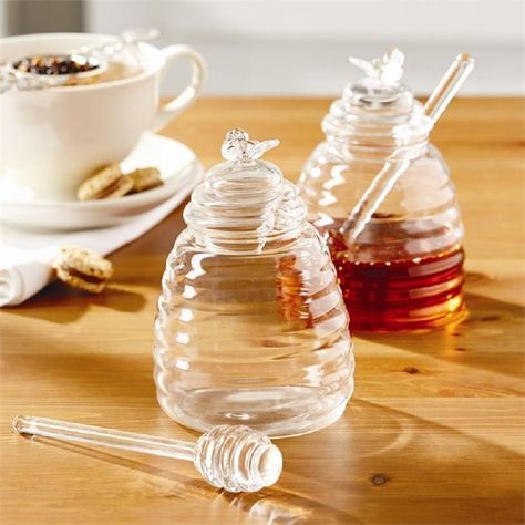 Honey Jars, Desain Pantry, Gadgets Kitchen Cooking, Cute Kitchen, Cool Kitchen Gadgets, Honey Pot, Kitchen Stuff, Kitchen Items, Honey Bee