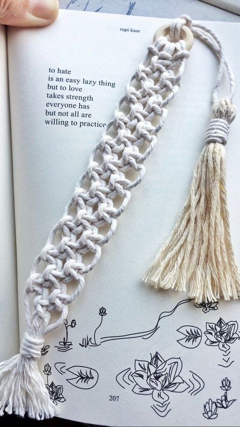 Add a little boho flare to your literature... Each bookmark is handmade using a natural cotton and accented with a wood ring and a tassel. Size: (approx.) Length: 6" Width: 1" SHIPPING Please allow 1-2 business days for your order to be completed and then shipped. FREE ECONO SHIPPING to Canada and the US is included (but no tracking) Once your item is shipped, arrival times will vary but please allow at least 10-14 business days for your piece to arrive.  If you are in Toronto or live in the are Macrame Bookmark Diy, Macrame Bookmark Tutorial, Boho Bookmarks, Macrame Bookmarks, Macrame Bookmark, Simple Macrame, Yarn Wall Art, Keychain Craft, Easy Crochet Stitches