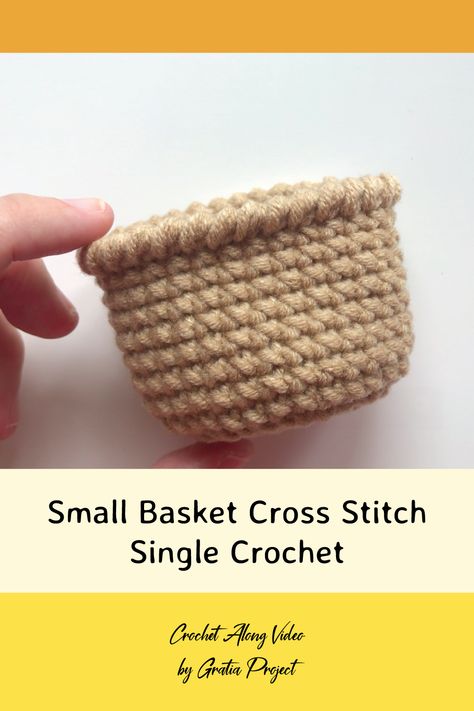 Mini Crochet Basket Pattern, Free Crochet Small Bag Patterns, Tiny Crochet Basket Pattern, Crochet Tiny Basket Free Pattern, Crochet Small Bowl, Free Small Crochet Basket Pattern, Small Crochet Hanging Basket, Tiny Crochet Basket, Mini Crochet Basket