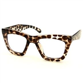 Leopard Funky Glasses, Plastic Glasses, Four Eyes, Cute Glasses, Cool Glasses, Fashion Eye Glasses, Animal Print Fashion, Stylish Glasses, Eye Wear