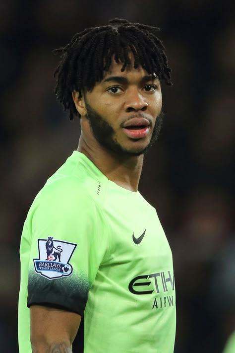 Comment: Raheem Sterling is an amazing footballer but never knows what to do with his hair. Clear he makes good decisions on the pitch but not in the salon. His forever changing hairstyles are always moppy, unbalanced or suspect. Twist Hair Men, Hairstyle 2023, Mens Twists Hairstyles, Hair Like Wool, Hair Twists Black, Dreadlocks Men, Dread Hairstyles For Men, Twists Hairstyles, Dread Styles