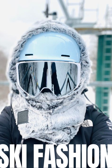 ski style Snowboarding Helmet, Women Snowboarding, Snowmobile Helmets, Skiing Aesthetic, Helmet Hood, Ski Style, Helmet Hair, Snowboard Helmet, Snowboarding Style