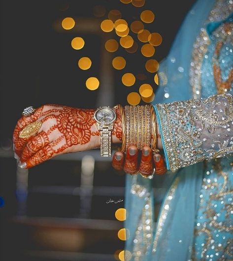 Full Mehndi Designs, Latest Bridal Mehndi Designs, Birth Photos, Unique Mehndi Designs, Hand Pictures, Bridal Pictures, Gold Bride Jewelry, Bridal Mehndi Designs, Shoes Outfit Fashion