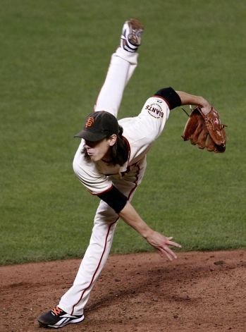 Action Pose Reference, Male Pose Reference, Dynamic Pose, People Poses, Action Pose, Anatomy Poses, Human Reference, Body Reference Poses, Sf Giants