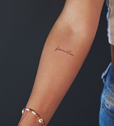 Name Tattoo Arm Placement, Name Tattoos Small Simple, Dainty Written Tattoos, Single Needle Name Tattoo, Delicate Font Tattoo, Penelope Tattoo Name, Dainty Name Tattoos For Women, Fineline Name Tattoo, Arm Text Tattoos For Women