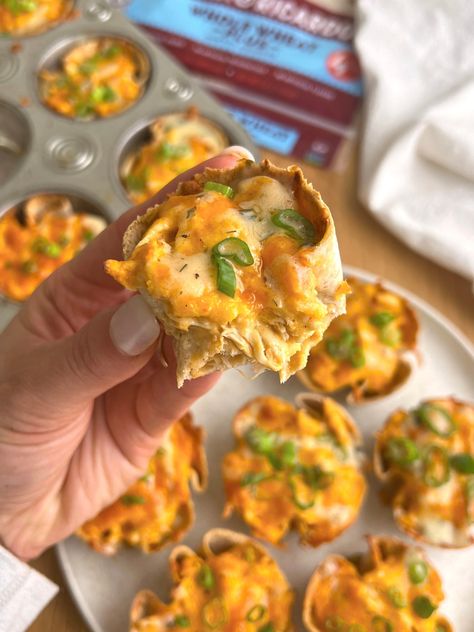 Mini Buffalo Chicken Tortilla Cups | Munchin' With Maddie Buffalo Chicken Tortilla, Buffalo Chicken Cups, Chicken Cups, Tortilla Cups, Buffalo Recipe, Healthy Finger Foods, Football Snacks, Party Snack Food, Mini Tortillas