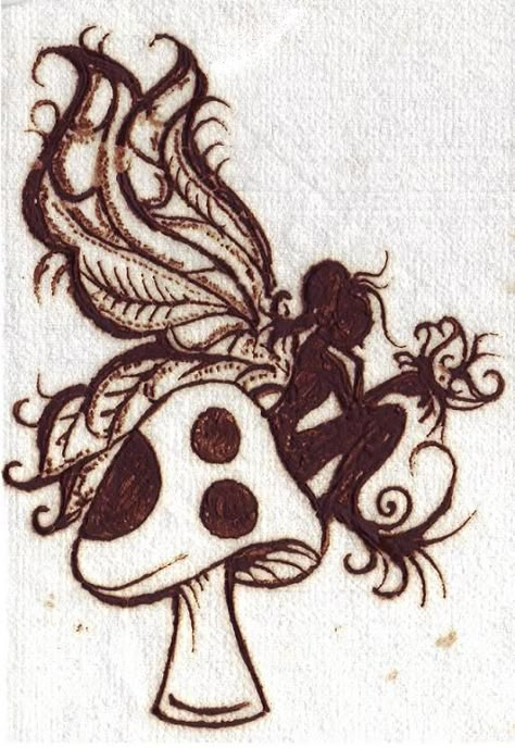 Trippy Fairy Drawing, Faerie Tattoos, Trippy Mushroom Drawing, Mushroom Art Drawing, Mushroom Fairy Art, Trippy Doodles, Trippy Drawing Ideas, Hippie Drawing, Trippy Drawings