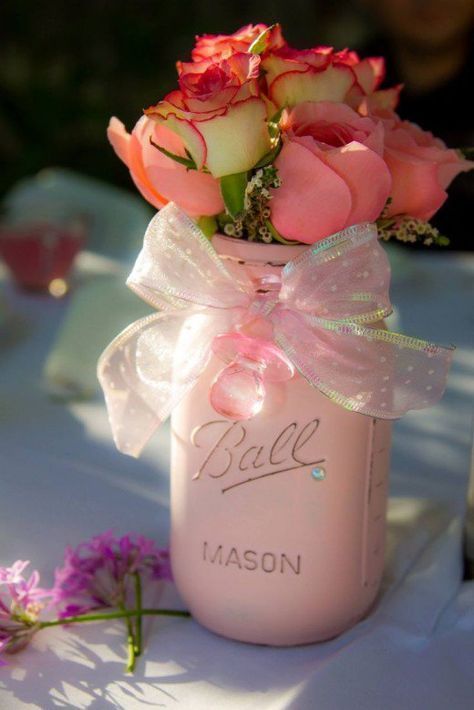 22 DIY Baby Shower Ideas for Girls on a Budget |Click for Tutorial Décoration Baby Shower, Pink Mason Jars, Babyshower Party, Diy Bebe, Shower Bebe, Shower Centerpieces, Shabby Chic Pink, Baby Diy, Baby Shower Centerpieces