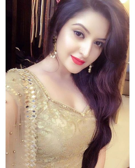 Bong Actress on Instagram: “#porimoni Follow @bong.actress” Name Edit, Girl Dps, Couples Hugging, Avatar Images, Actress Images, Couples Photography, Girls Dpz, India Beauty, Desi Beauty