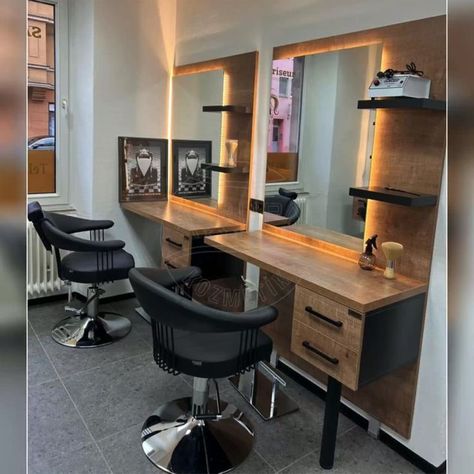 Salon Mirror Ideas, Salon Decor Studio, Barbershop Design Interior, Modern Kitchen Set, Barber Shop Interior, Hairdressing Chairs, Hairdresser Salon, Salon Suites Decor, Barbershop Design