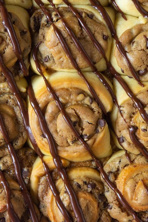 Cookie Dough Buns - Overtime Cook Cookie Dough Cinnamon Rolls, Cookie Dough Filling, Kosher Cooking, Cinnamon Cookies, Sour Dough, Brioche Buns, Chocolate Glaze, Classic Desserts, Chocolate Chip Cookie Dough