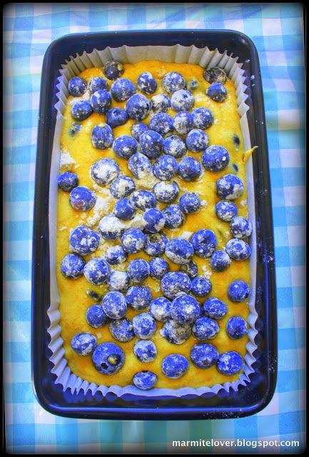 Recipe: Cherokee blueberry honey cake Cherokee Recipes, Indigenous Recipes, Cherokee Food, Honey Loaf, Native Recipes, Blueberry Honey, Native American Food, American Foods, Native Foods