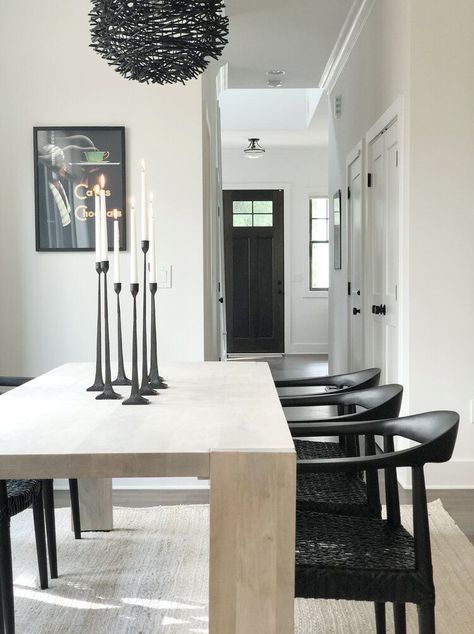 50 Dining Room Decor Ideas For a Stylish Entertaining Space Dining Room Table Decor Ideas, Scandi Dining Room, Dining Table Candles, Black Candlesticks, Dining Room Decor Ideas, Christmas Dining Table Decor, Inexpensive Decor, Christmas Dining Table, Dining Room Table Decor