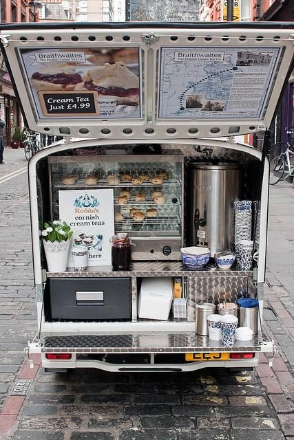 We love mobile tea @ thinkmatcha.com! The Braithwaites Tea's Mobile Station… Mobile Cafe, Food Vans, Coffee Van, Food Carts, Meals On Wheels, Coffee Truck, Coffee Carts, Cream Tea, Food Cart