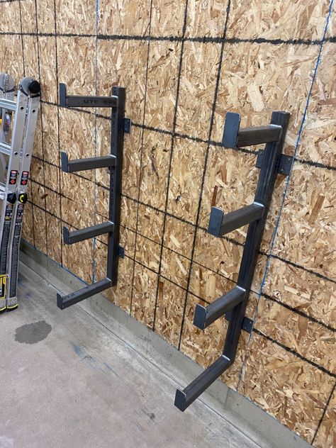 Fabricated these 2”x2” square tubing wall mounted racks to store my steel stock material and keep them off the floor. Planter Stand Ideas, Front Of House Plants, Wooden Ornament Ideas, House Plant Stand, Wooden Planter Stand, Planters For Indoor Plants, Box Planters, Planters Ideas, Welded Metal Projects