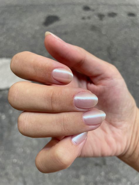 Nails Super Short, Hayley Bieber Nails, Hailey Bieber Nails, Bieber Nails, Hayley Bieber, Short Almond Nails, Short Almond, Hailey Bieber, Almond Nails