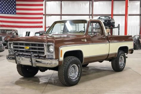 K10 Chevy 4x4 1979, 1979 Chevy Silverado, Truck Paint Jobs, Squarebody Chevy, Gmc 4x4, 87 Chevy Truck, Neck Ideas, Chevy K10, Square Body Chevy