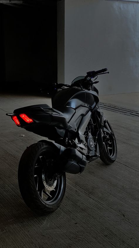 Dominar 400 snap Dominar 250 Black, Dominar 250 Modified, Dominar 400 Modified Black, Dominar 400 Wallpaper Hd, Dominar 400 Wallpaper, Dominar 250, Bajaj Dominar 400, Dominar 400, Bike Status