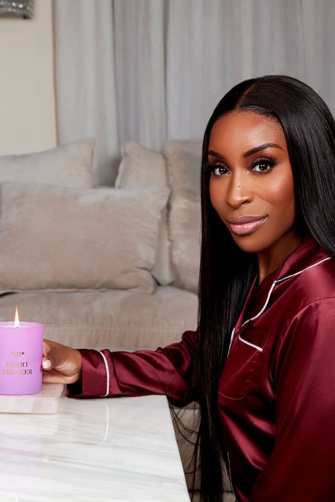 Jackie Aina, Cuffing Season, Caking It Up, Mood Instagram, Beauty Influencer, Silk Pillowcase, Inspire Others, Beauty Brand, Woman Face