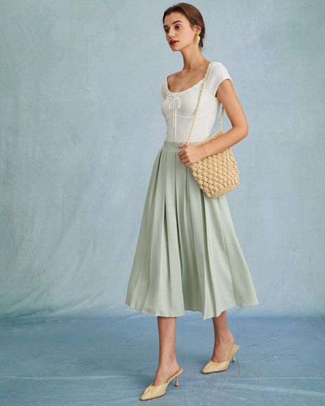 Light Green Shoes Outfit, Light Green Skirt Outfit, Light Green Shoes, Green Skirt Outfit, Light Green Skirt, Green Shoes Outfit, Green Skirt Outfits, Pleated A Line Skirt, Elastic Skirt