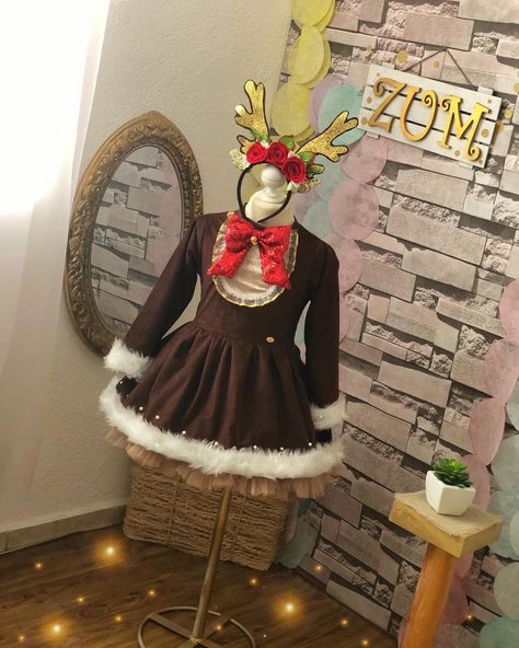 Pageant Costumes, Dance Props, Christmas Pageant, Christmas Sweets, Christmas Costumes, Pole Dancing, Dance Costumes, Christmas Outfit, Reno