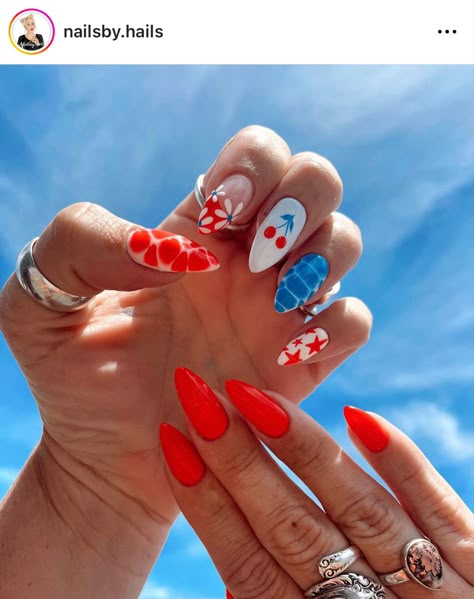 Occasion Nails, Patriotic Nails Design, Nail Design Glitter, Patriotic Nails, Fourth Of July Nails, Watermelon Nails, Tie Dye Nails, Pedicure Manicure, 4th Of July Nails