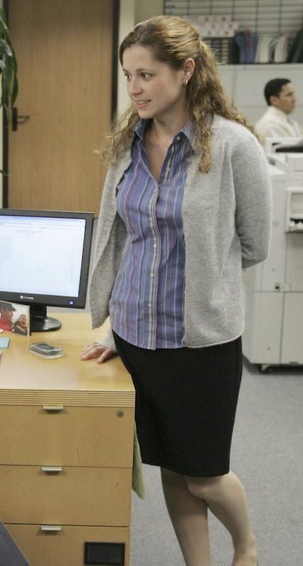 Pam The Office Outfit, Outfit Bureau, Job Ideas For Women, Pam From The Office, Online Job Ideas, Pam The Office, Church Girl, Jenna Fischer, Jim Halpert