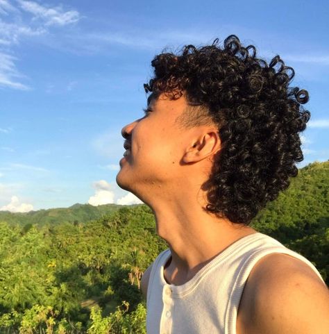 Coily Mullet, 3c Mullet, Boys Haircuts Curly Hair, Queer Haircut, Curly 3b, Long Curly Hair Men, Male Haircuts Curly, Curly Hair Fade, Men Haircut Curly Hair