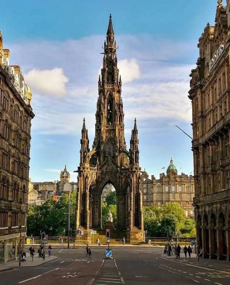 Highland Scotland, Wallace Monument, Scott Monument, Sir Walter Scott, Visit Edinburgh, Edinburgh City, Walter Scott, Edinburgh Castle, Visit Scotland