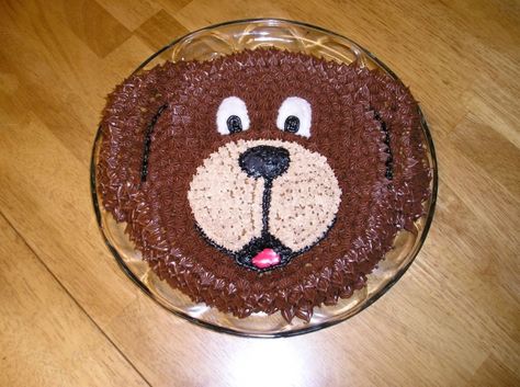 Dog - animal crackers pan Easy Dog Cake For Kids, Dog Face Cake, Dog Face Cake Design, Dog Edible Birthday Cake, Dog Birthday Cake Without Peanut Butter, Cake Shaped Like Dog, Puppy Birthday Cakes, Animal Cracker, Face Cake