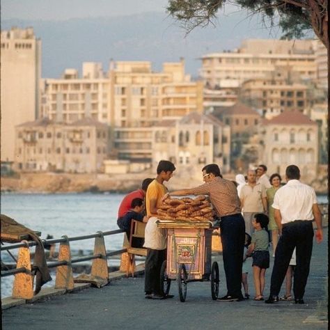 Lebanon’s Golden Age (@lebanon_goldenage) • Photos et vidéos Instagram Golden Age Of Travel, Lebanon 1960s, Beirut 1960s, Lebanon Vintage, Old Lebanon, Old Beirut, Lebanon Culture, 60s Aesthetic, South Lebanon