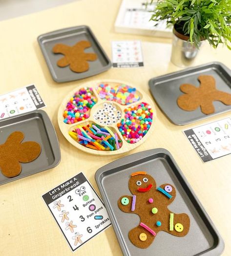 Allie Apels on Instagram: "Gingerbread Loose parts Math This is such a fun man way to practice number recognition and counting. Learners pick a decorating card, identify the number on the recipe card and place the corresponding number of items on their gingerbread man. Such a creative and festive way to build number sense! Thank you, @dashintokindie for these awesome cards! You can find them in her TPT shop! Felt Gingerbread men - Micheals Bamboo sorting tray - @little.larch Mini Cookie Gingerbread Eyfs Activities, Gingerbread 5 Senses, Gingerbread Themed Activities, Gingerbread Man Craft Preschool, Gingerbread Ideas For Kids, 5 Little Gingerbread Men, Gingerbread Light Table, Gingerbreadman Preschool Craft, Ginger Bread Activities For Preschool